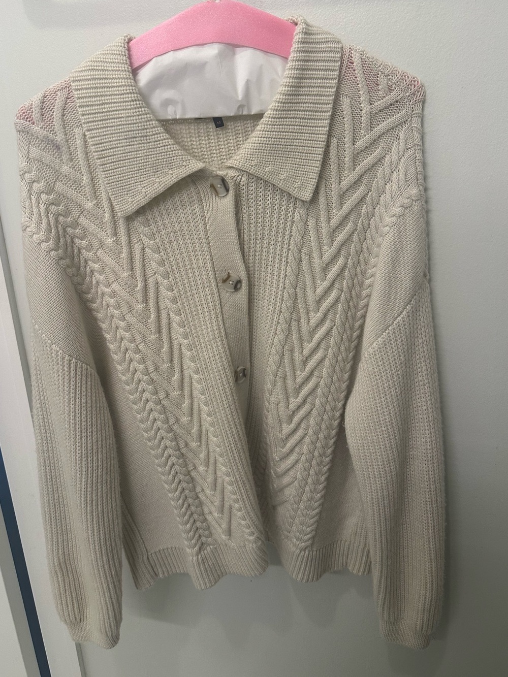 Australian Merino Wool Collared Cable Cardigan - Picture 8 of 11